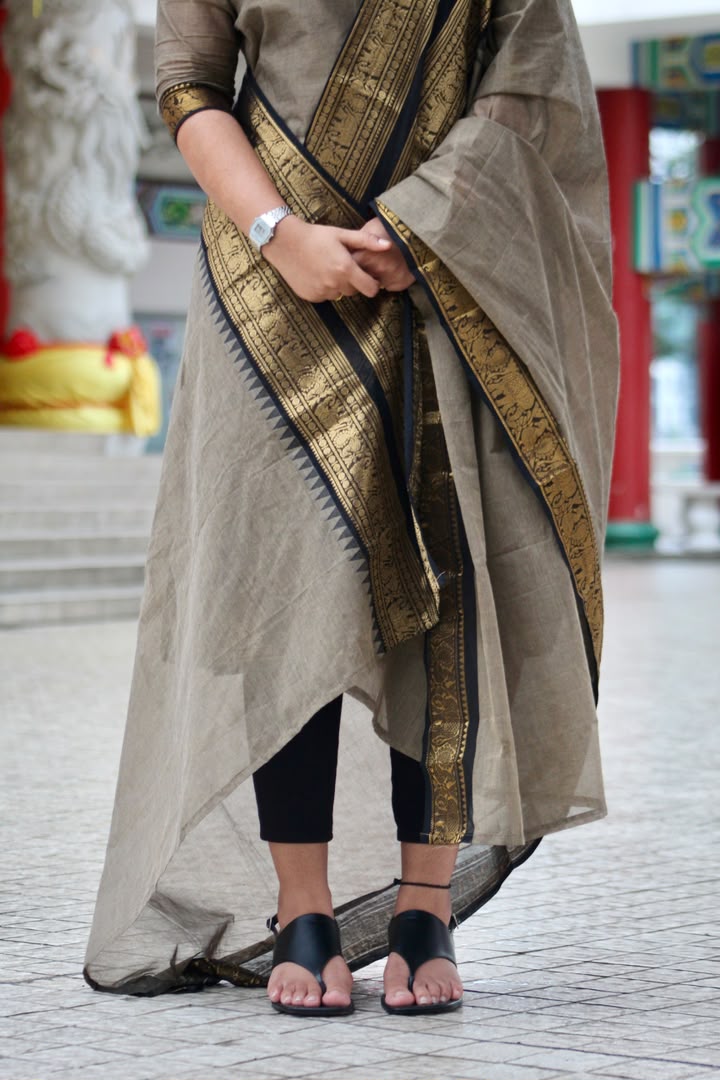 Gray Chettinad cotton kurta with Dupatta